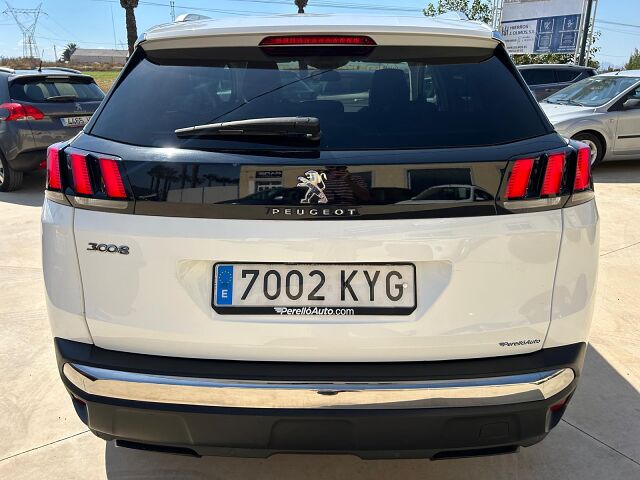PEUGEOT 3008 ALLURE 1.2 E-THP AUTO SPANISH LHD IN SPAIN 73000 MILES SUPERB 2019